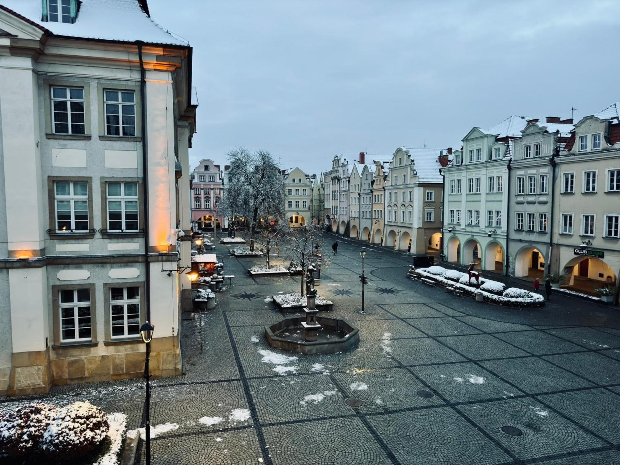 Apartement Starowka Еленя-Гура Экстерьер фото